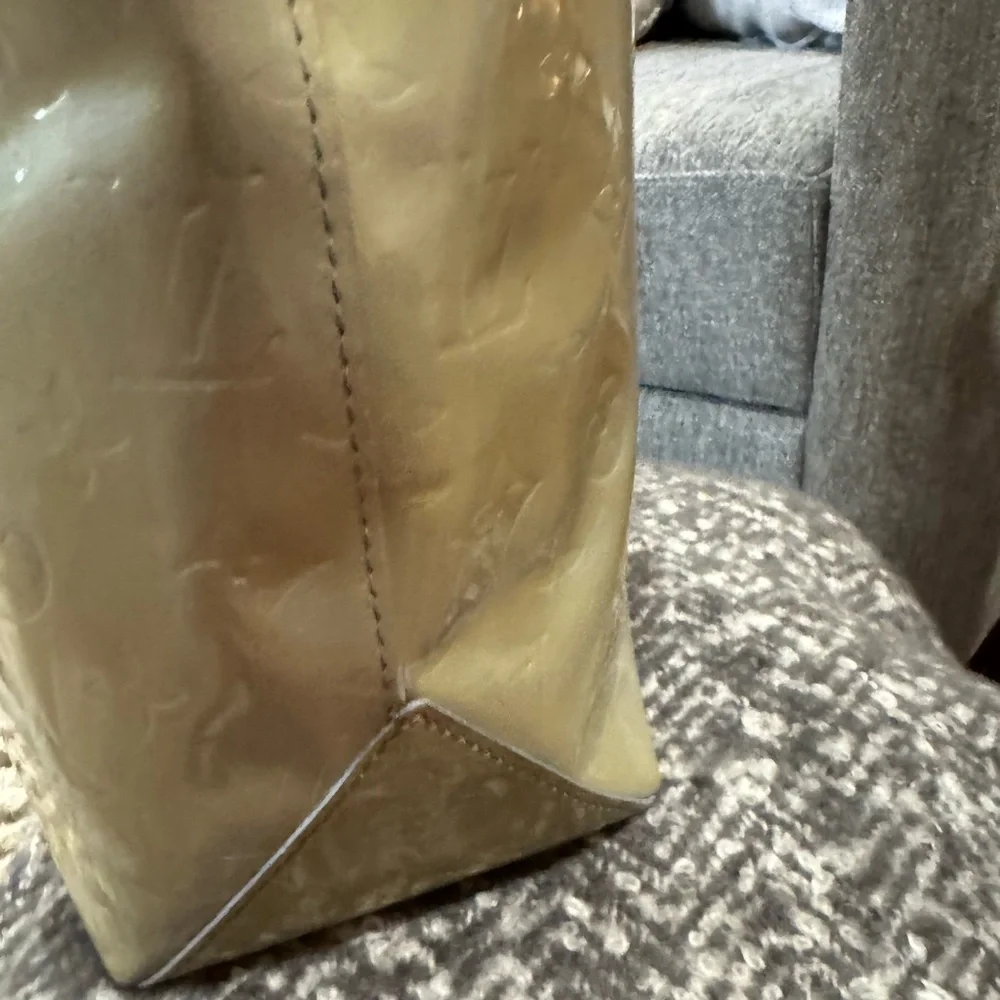 LV mono vernis reade mm tote seafoam green